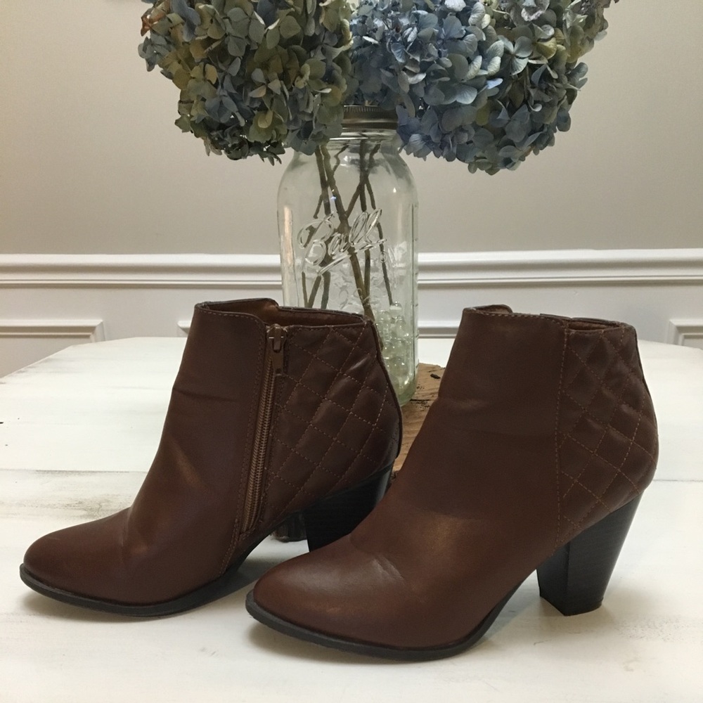 Cognac Booties